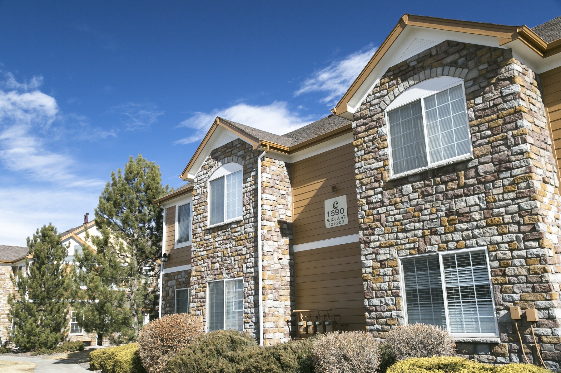 Apartments for Rent in Aurora, CO Crestone Apartments